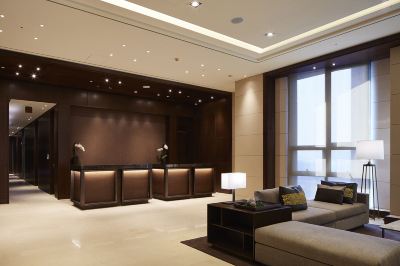 フロントデスク フォーポイントバイシェラトン・ジョスン ソウル ステーションの写真