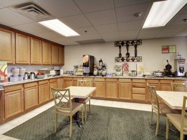 Quality Inn Junction City - Near Fort Riley