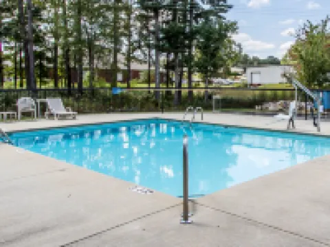 Quality Inn Cullman I-65 Exit 310 Hotels in Cullman