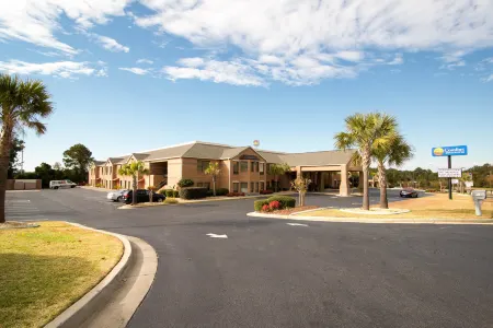 Comfort Inn & Suites Perry National Fairgrounds Area