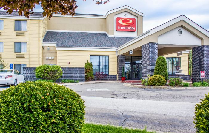 Country Inn & Suites by Radisson, Erie, PA