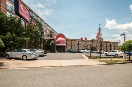 Econo Lodge Metro