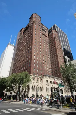 Warwick Allerton Chicago Hotel dekat Frank Lloyd Wright Building Conservancy
