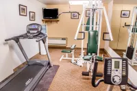 MainStay Suites Dubuque at Hwy 20 - Gym
