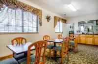 Baymont by Wyndham Winchester - breakfast
