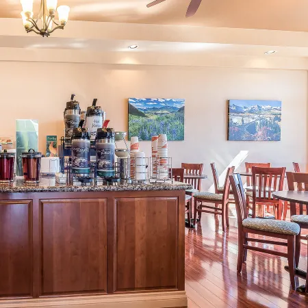 Wingate by Wyndham Gunnison Near Western Colorado University