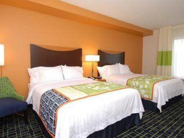 Fairfield Inn & Suites Bedford