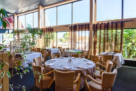 Comfort Hotel Toulouse Sud Отели в г. Лабеж