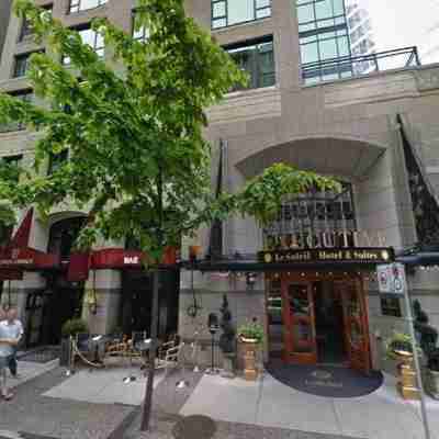 Executive Hotel le Soleil Vancouver Hotel Exterior