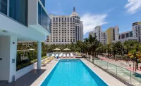 Hyatt Centric South Beach Miami - Private Pools