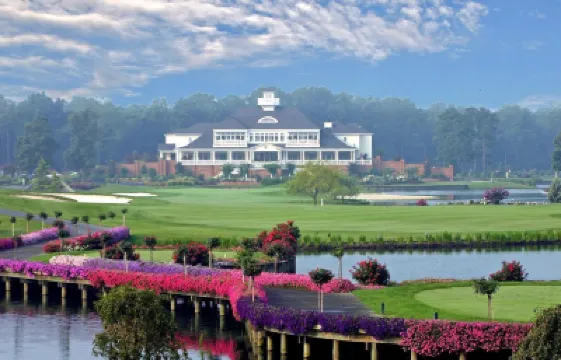 Ashore Resort & Beach Club Hotels near Northside Park