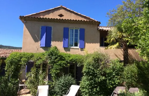 克洛斯德斯艾瑞斯酒店