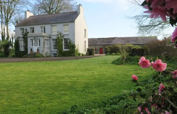 德羅莫爾小屋歷史鄉間小屋