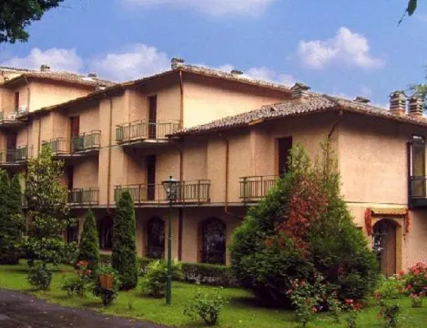 Hotel La Meridiana - Housity