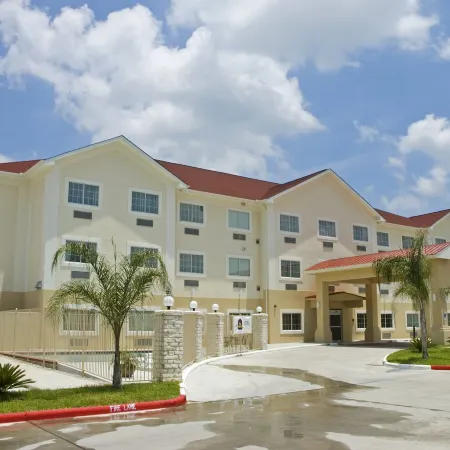 Best Western Cleveland Inn  Suites