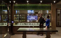Hotel 71 by Preferred Hotels & Resorts - bar