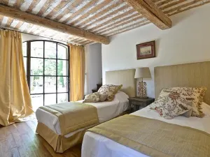 Villa Hautvallon - Peaceful Escape in Provence