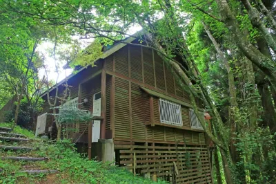 Furuyu Log House A Hotel di 