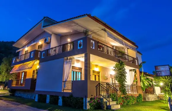 薩梅扎斯公寓式酒店