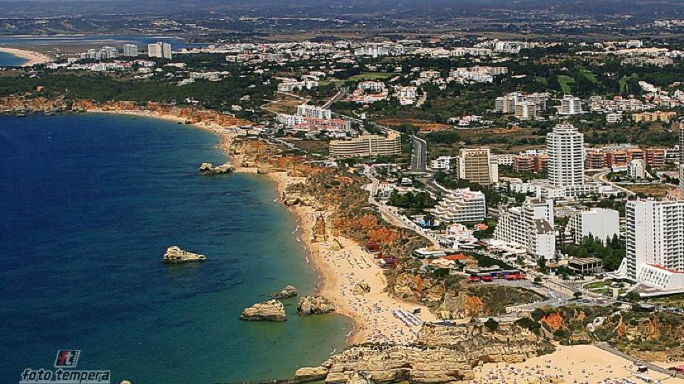 Rocha Praia Mar Beach Front Line Bay