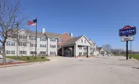 AmericInn by Wyndham Fulton Clinton Hotels in der Nähe von Clinton Community College