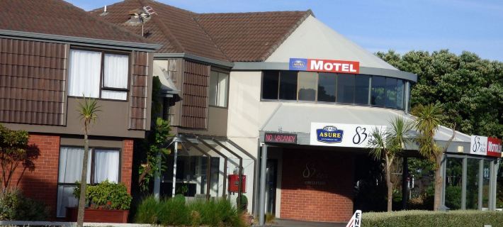 83 by the Sea Motor Lodge Hotel di Hutt Bawah