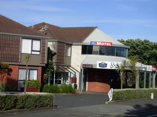 83 by the Sea Motor Lodge Hotels in Lower Hutt