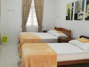 Ala Beach Lodge - Markisa Homestay