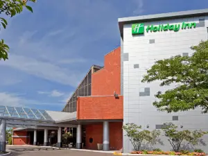 Holiday Inn OAKVILLE (CENTRE) by IHG