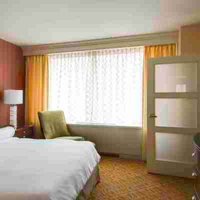 Crystal City Marriott at Reagan National Airport Rooms