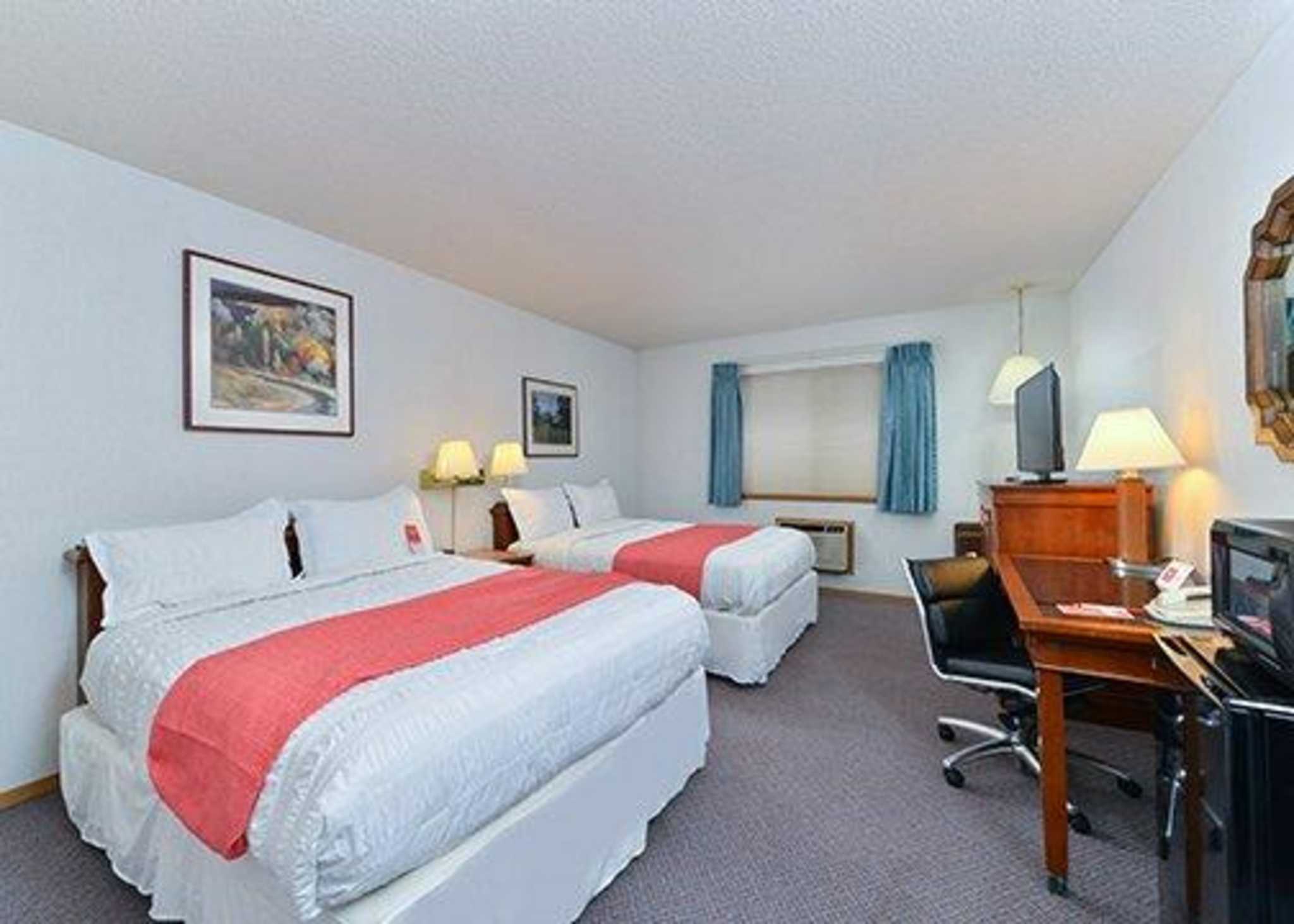 Economy Stay & Suites Tacoma