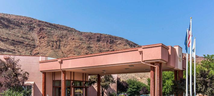 Quality Suites Moab Near Arches National Park Hotels in Moab