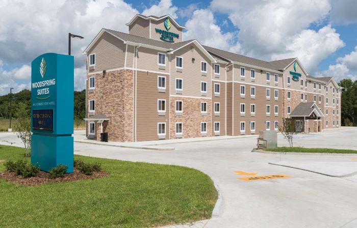 WoodSpring Suites Lafayette