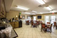 Quality Inn Johnson City I-26 Exit 17 - breakfast
