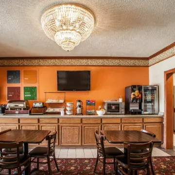 Quality Inn Michigan City South Отели в г. Кулспринг Тауншип