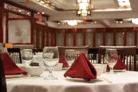 Red Lion Inn and Suites Victoria