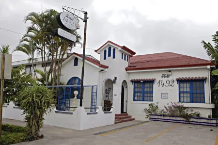 Hotel 1492