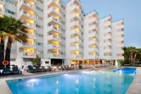 Apartamentos Vistasol Hotels near Marineland Mallorca