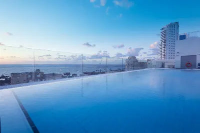 Leonardo Plaza Netanya Hotel Hotels near Blue Slide