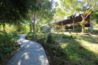 Chomjan Resort Hotels near Ko Phayam