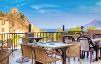 Hôtel Idéal Hotels in Piana