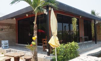 Ban Noi Resort Phrae