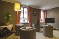 Hotel Prins Boudewijn - Parkplatz