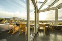 SkyScape Hotels in Ben Ohau