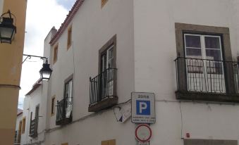 Old Évora Guest House