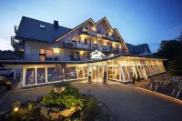 DAS Loft Hotel Willingen Hotels in der Nähe von Alte Kirche, Warstein