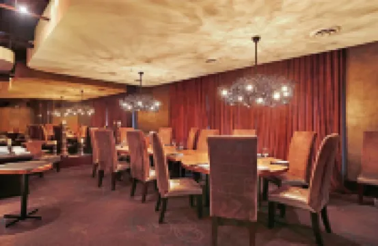 Sandman Signature Vancouver Airport Hotel & Resort