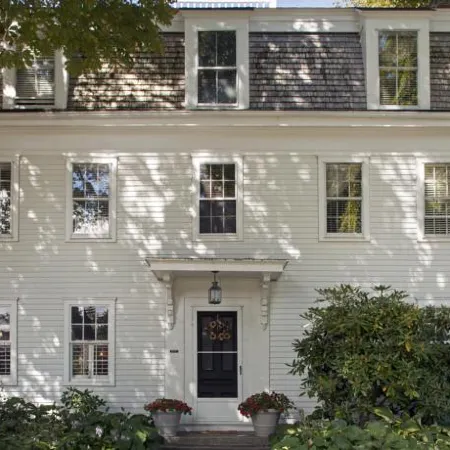 Old Manse Inn