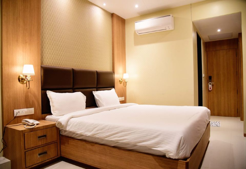 Hotel Awana - Housity