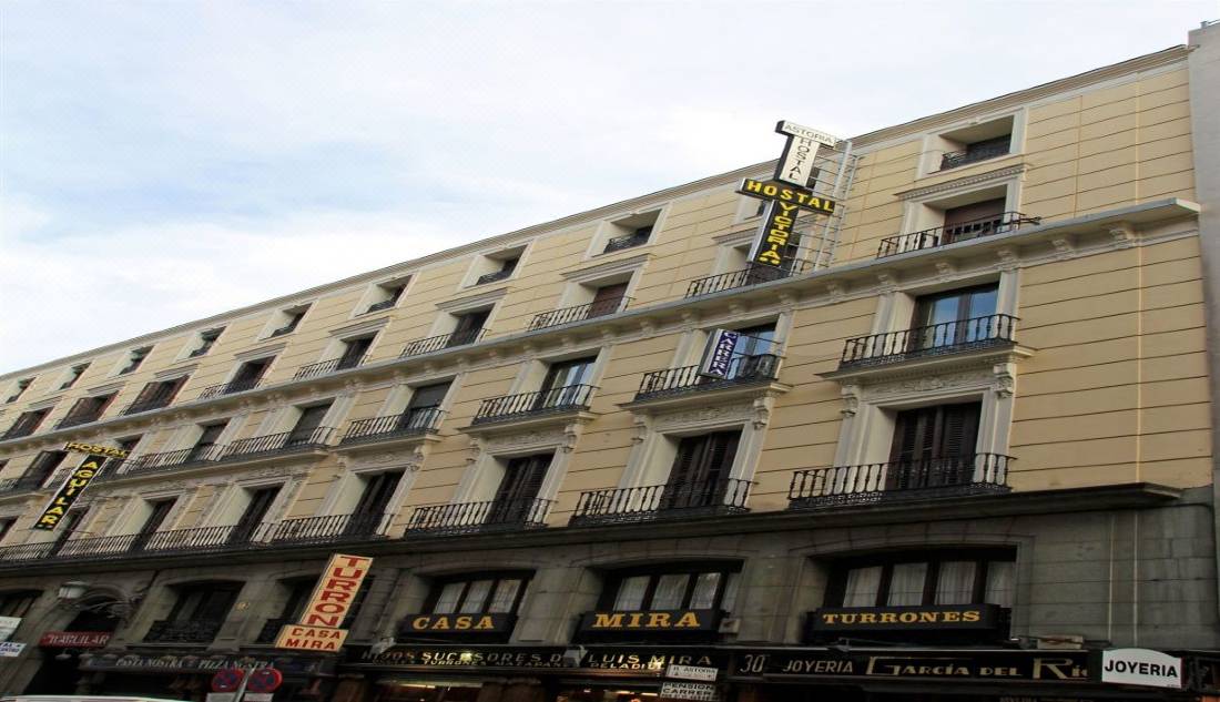 Hostal Astoria - Valoraciones de hotel de 2 estrellas en Madrid